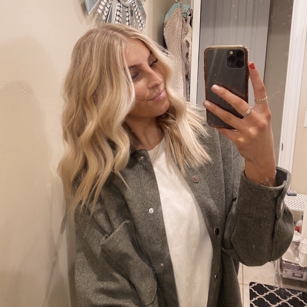 Meet your Posher, Brooke
